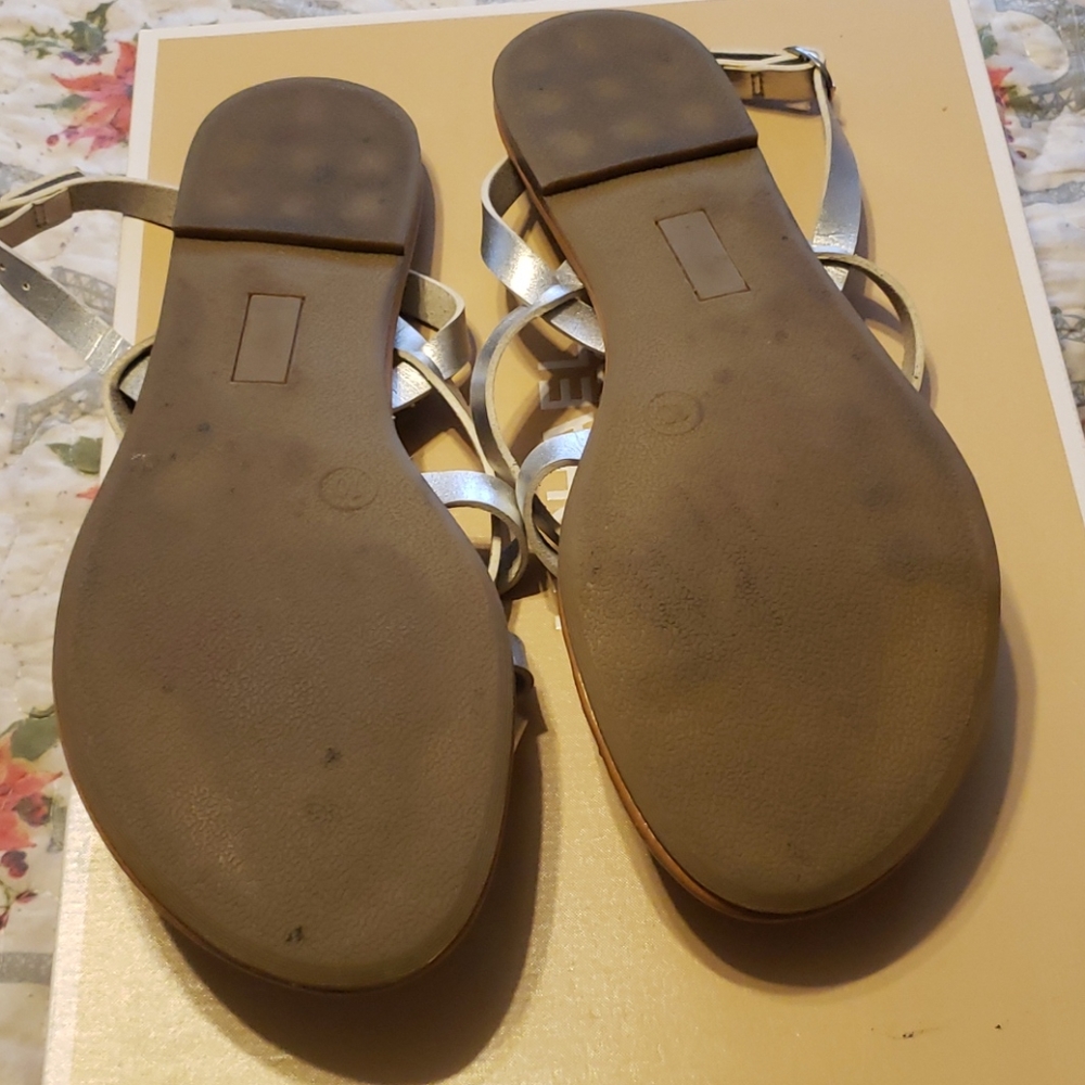 Sandals - Picture 3 of 3